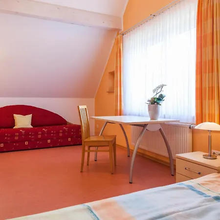 Sonnenhof 4* הגנאו