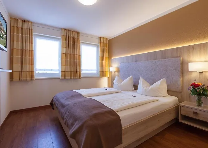 Sonnenhof בית הארחה