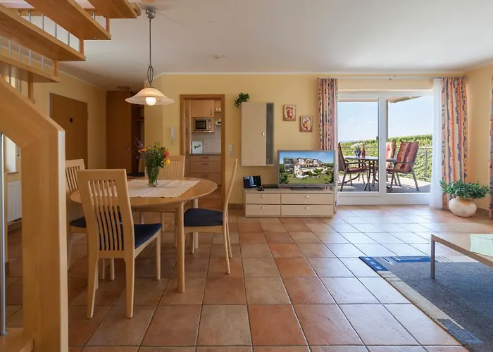 Sonnenhof בית הארחה הגנאו